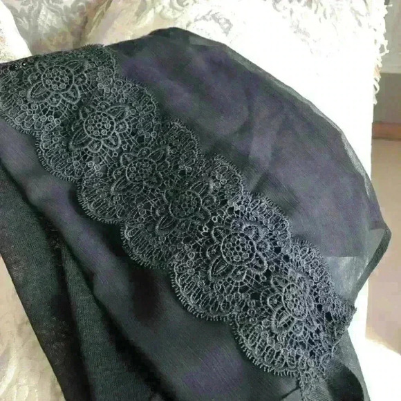 Peyton Primrose Cardigan  Longline Open Front Sheer Laced Black - Picture 4 of 9